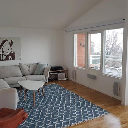 Modern villa i Arild med spektakulär havsutsikt. Exteriör bild